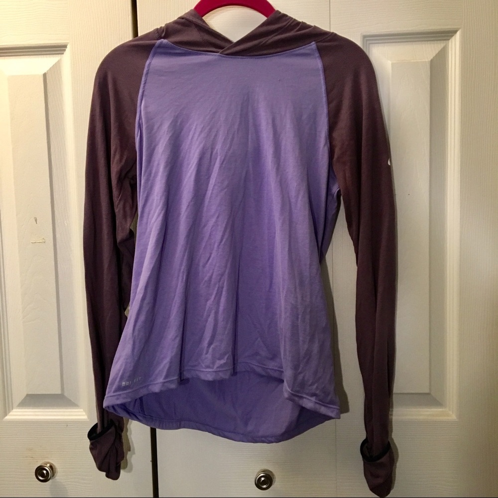 Nike hooded long sleeve